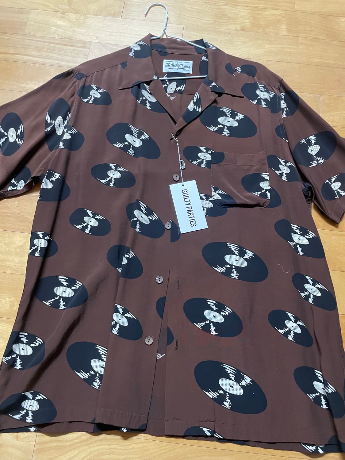 와코마리아 레코드셔츠 브라운xl 새상품 상품이미지1