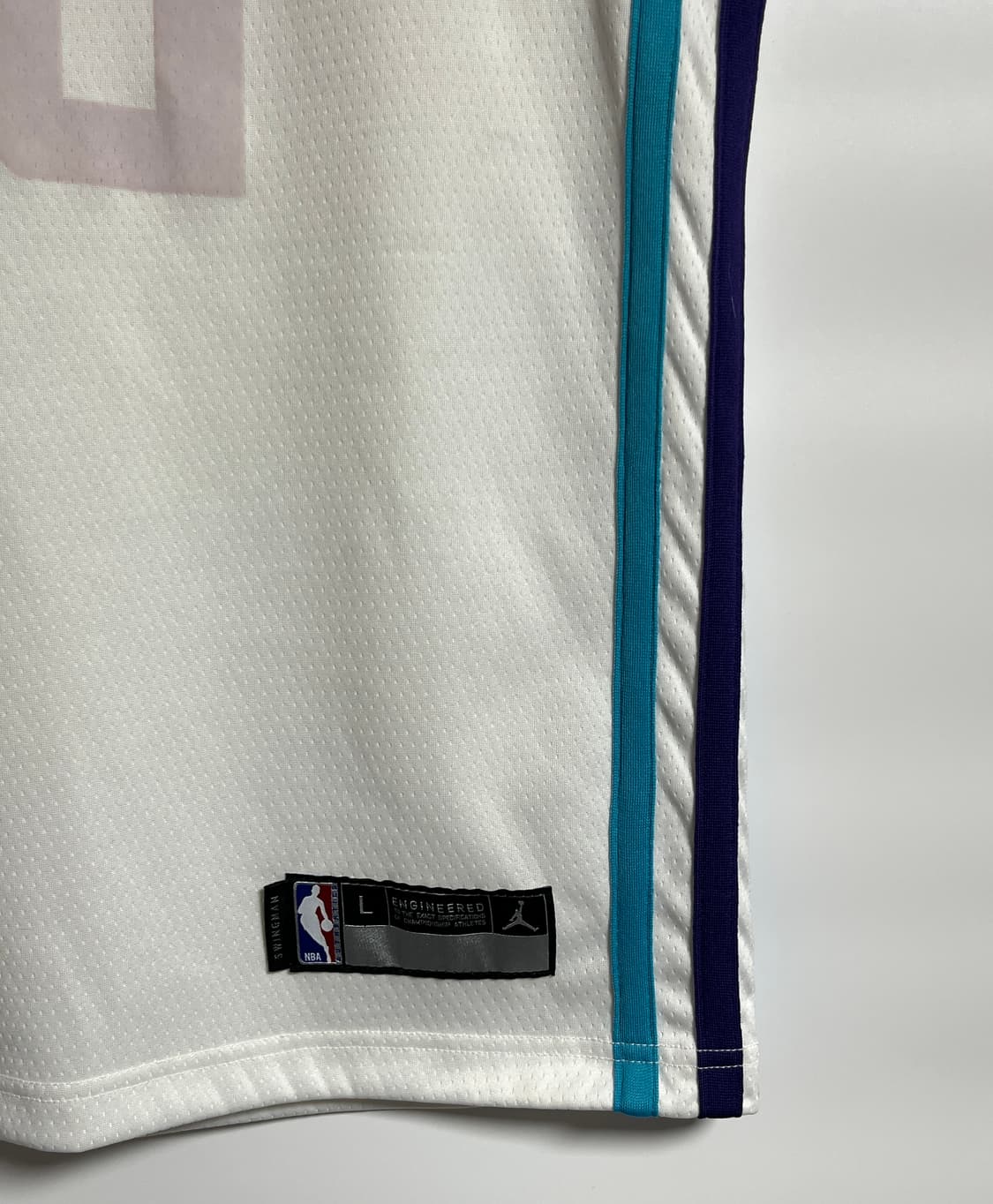 공용 조던 X NBA 샬럿 호네츠 스윙맨 슬리브리스 져지 L 상품이미지2