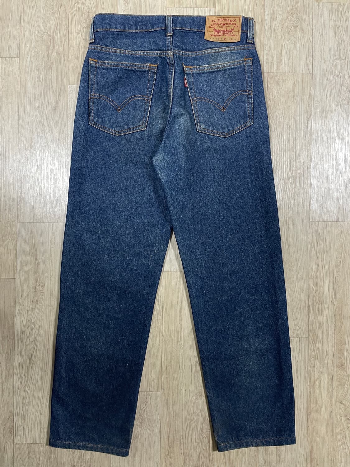 29) 90's 리바이스 616 테이퍼드핏 진청 데님팬츠 상품이미지3