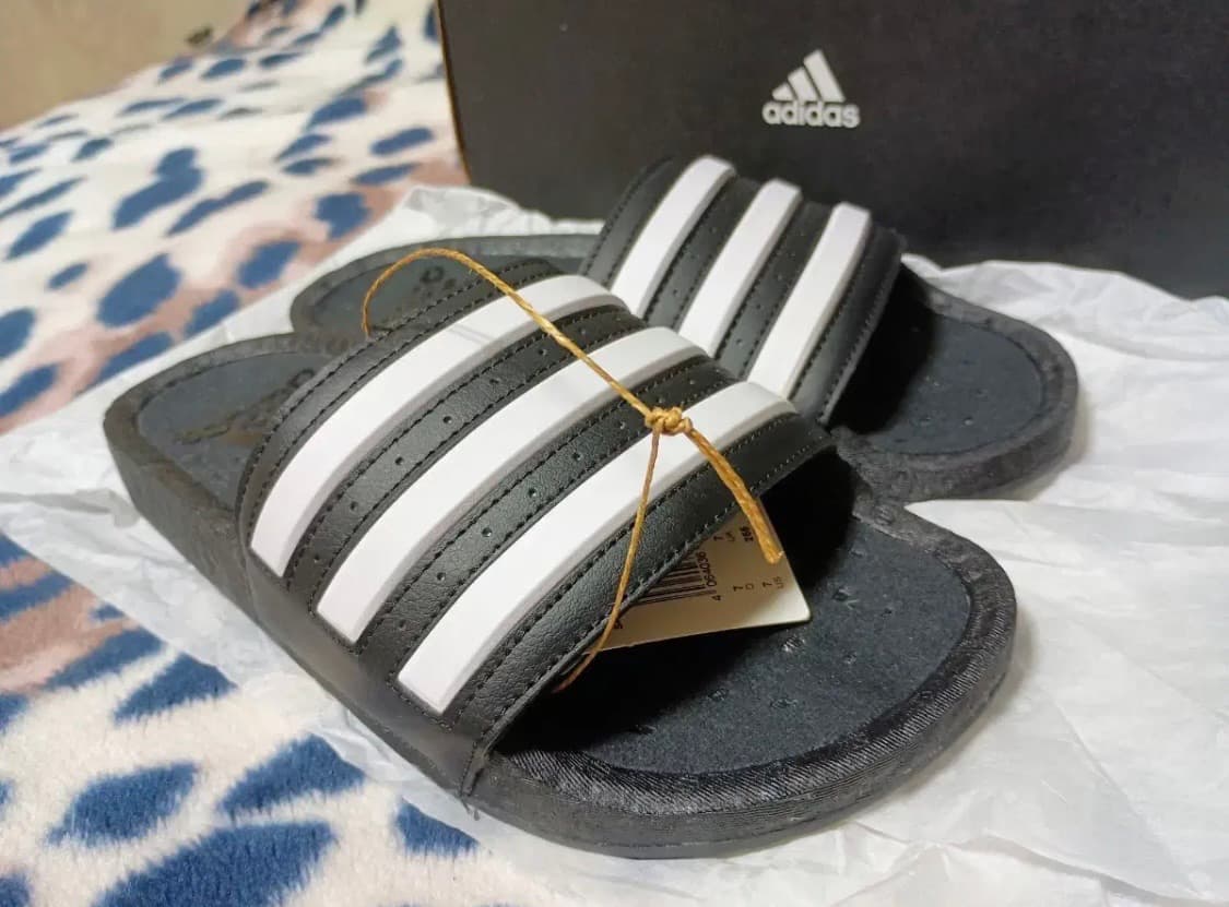 아디다스 아딜렛 부스트 쿠션 슬라이드 블랙 삼선 슬리퍼(255~260) 상품이미지2
