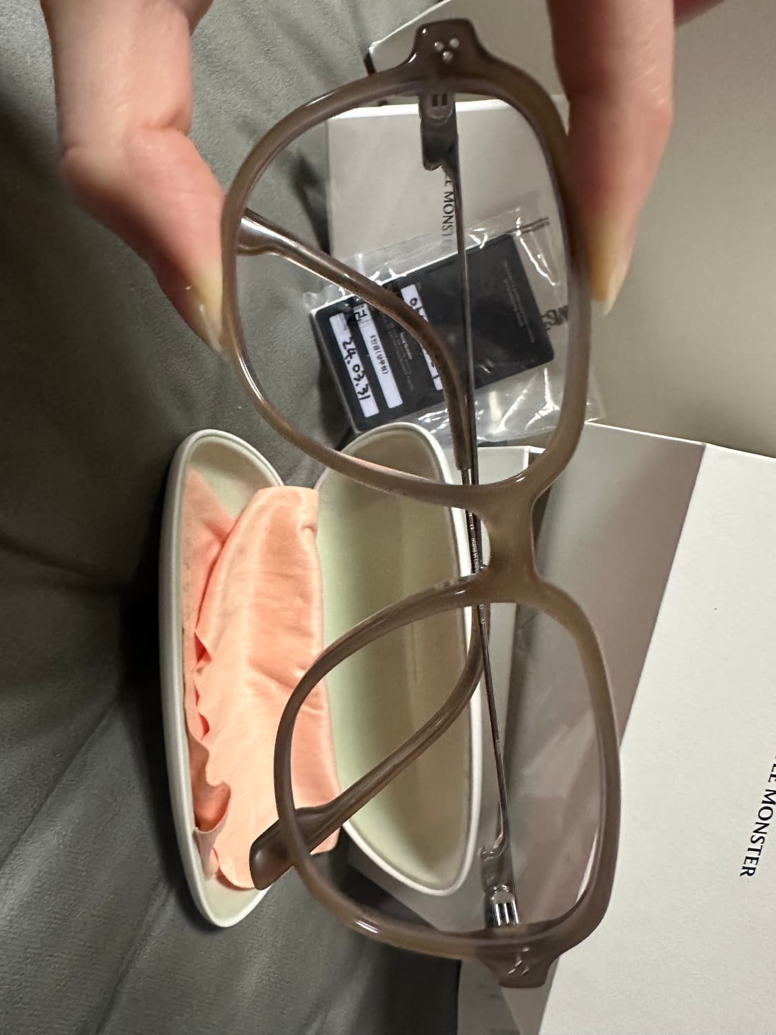 젠틀몬스터 안나 상품이미지2