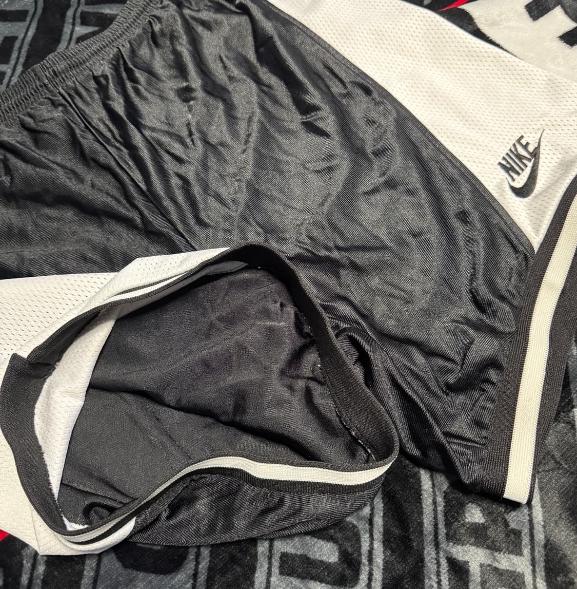 나이키 배스킷볼 쇼츠 블랙 화이트 상품이미지4