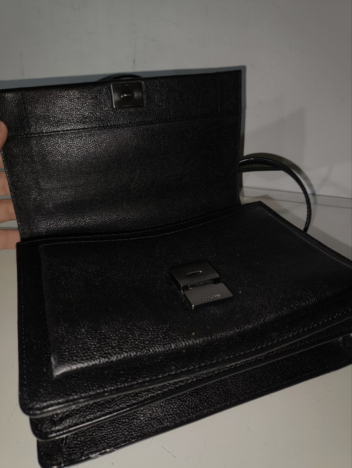 쿠론 메탈 벨 미니 크로스백 상품이미지7