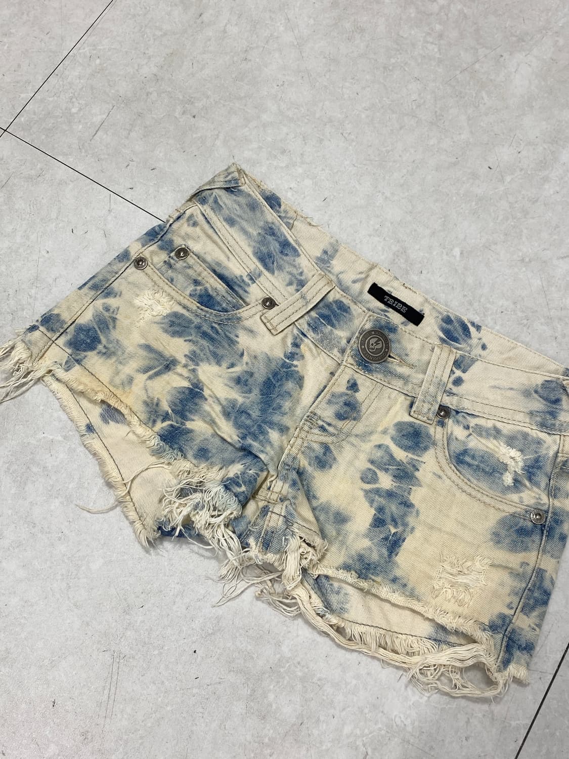 [TBIBE] 갸루 y2k 데미지 데님 숏츠 상품이미지2
