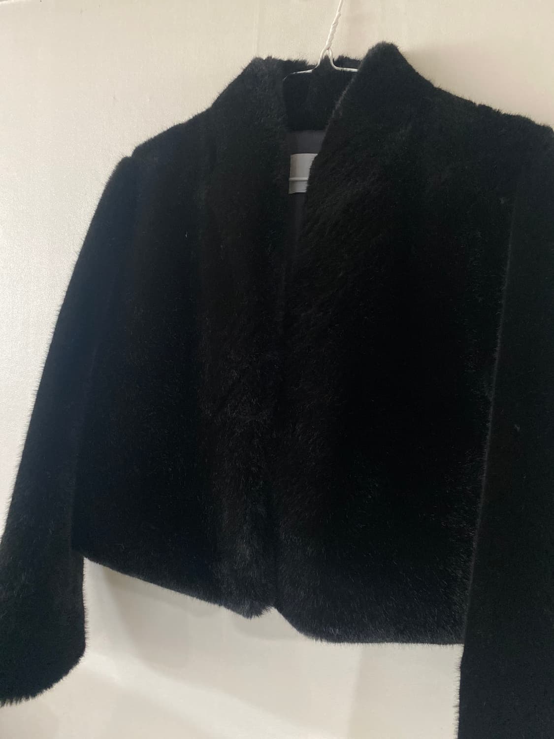 Moont 블랙 퍼 자켓 상품이미지2