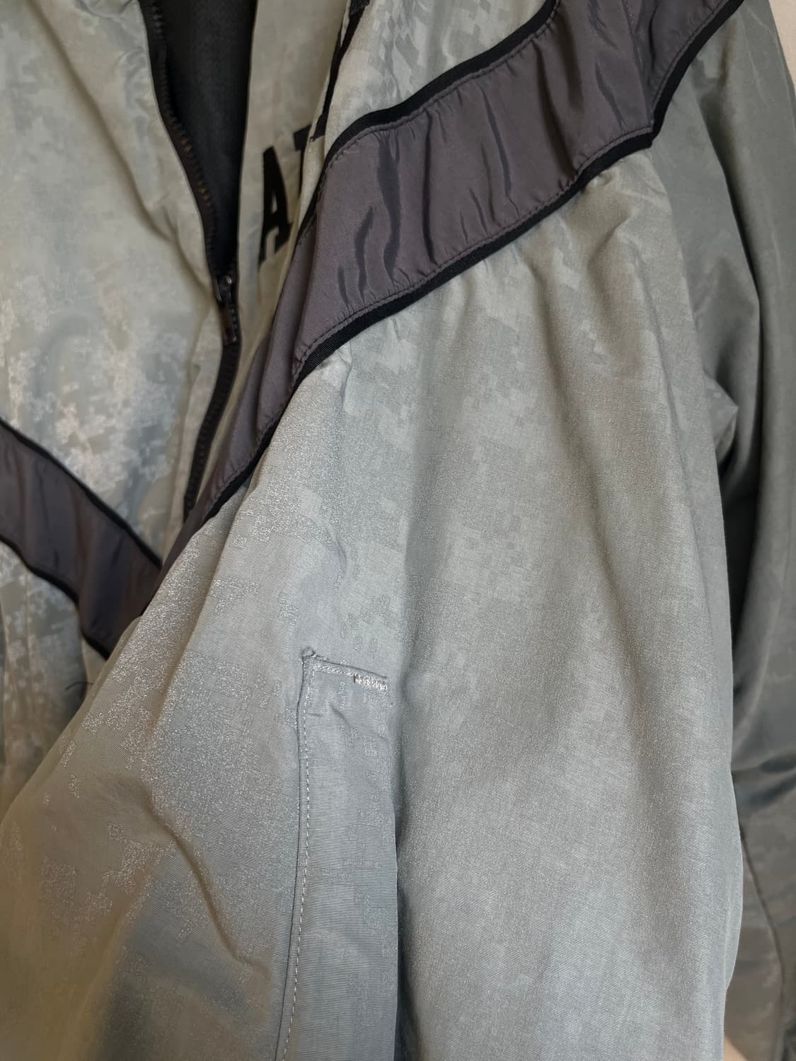(실측 2XL~3XL 권장) 미군 IPFU 디지털 패턴 바람막이 자켓  상품이미지6