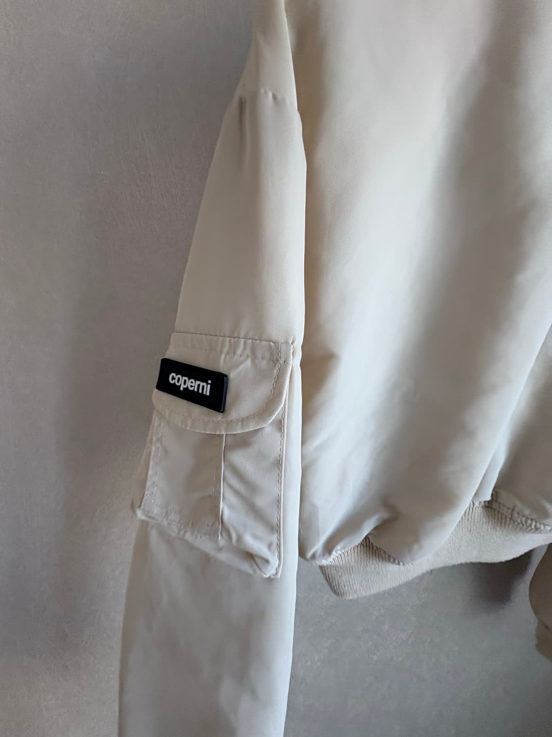 코페르니 coperni 2023 컷아웃 크롭 봄버자켓 상품이미지3