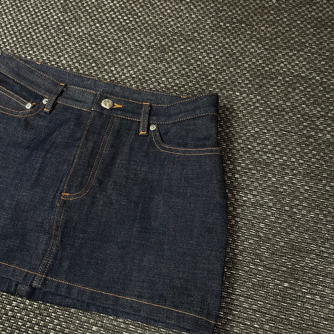 (30) A.P.C 아페쎄 진청 데님 미니 스커트  상품이미지6