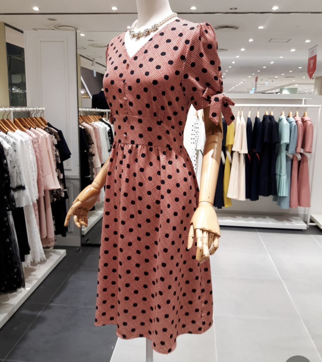 샤틴(SATIN) 도트패턴 소매리본원피스 55 새상품 상품이미지2