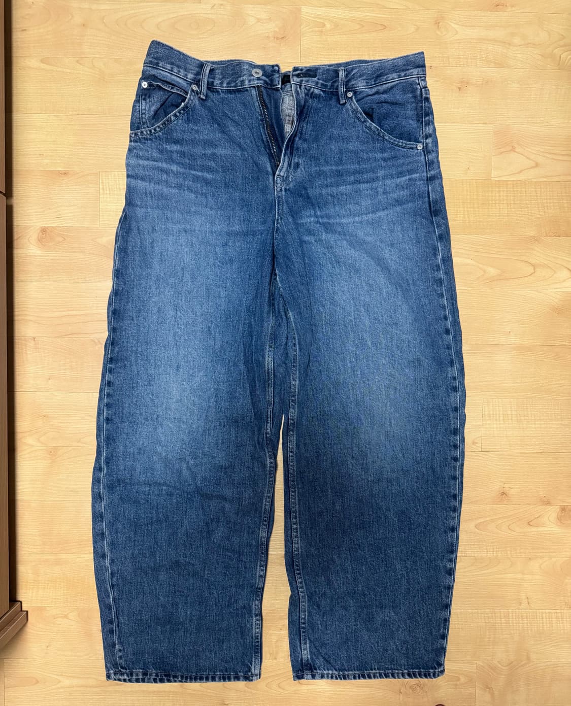 유니클로 배기커브 진  상품이미지1