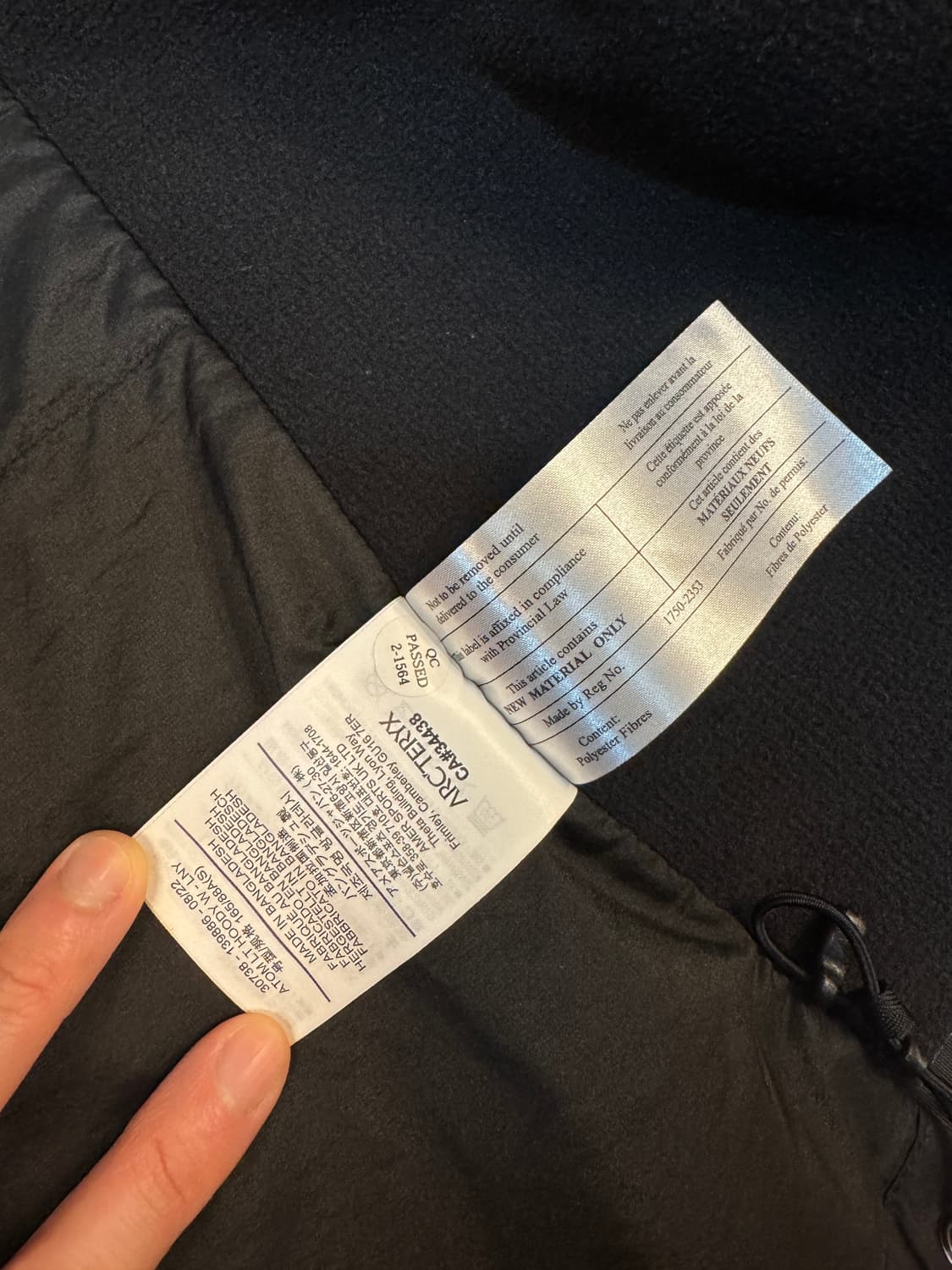 아크테릭스 루나 뉴 이어 아톰 LT 후디 블랙(토끼한정판) 상품이미지10