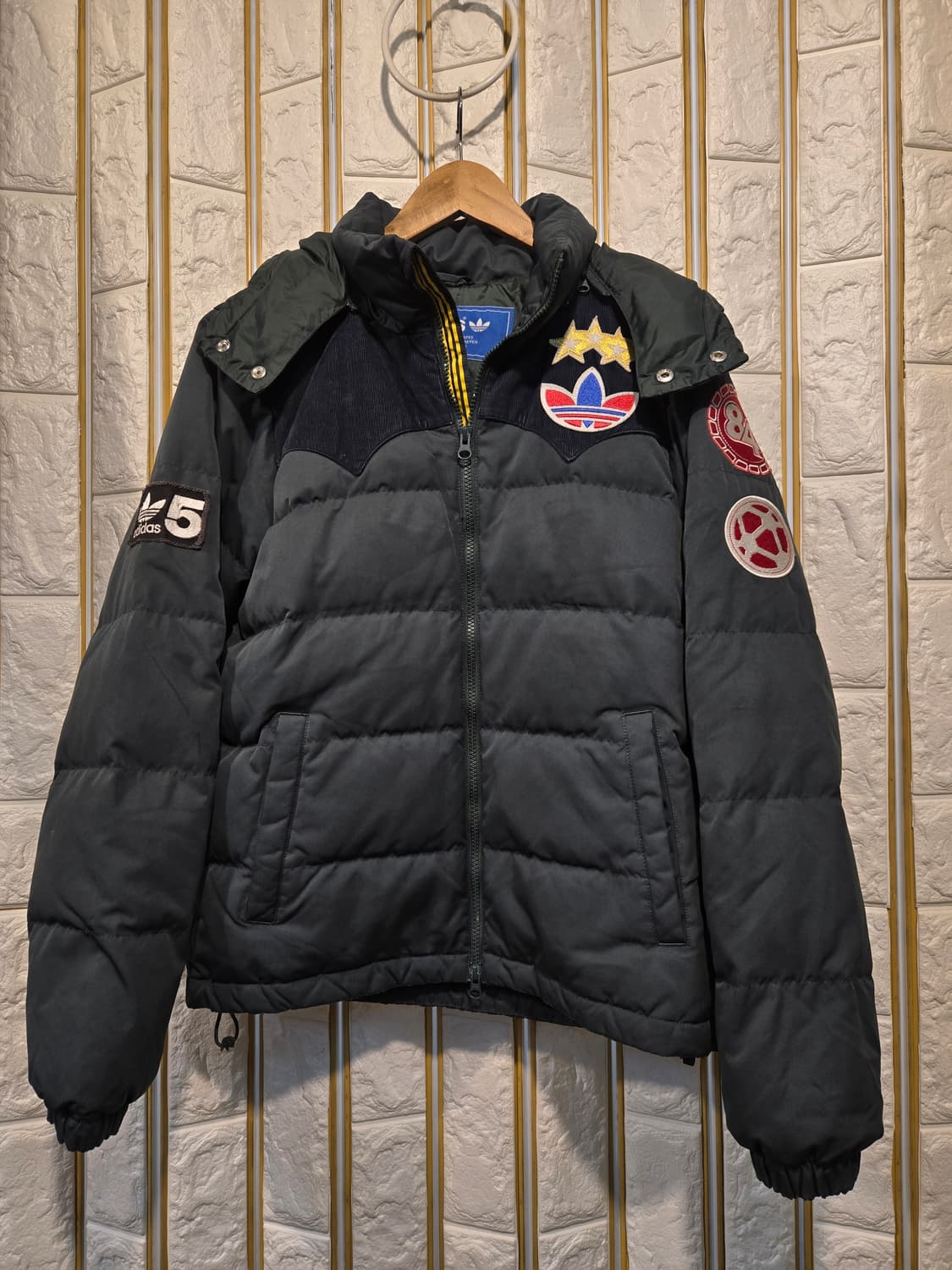 아디다스 오리털패딩 카키패딩 95 상품이미지1