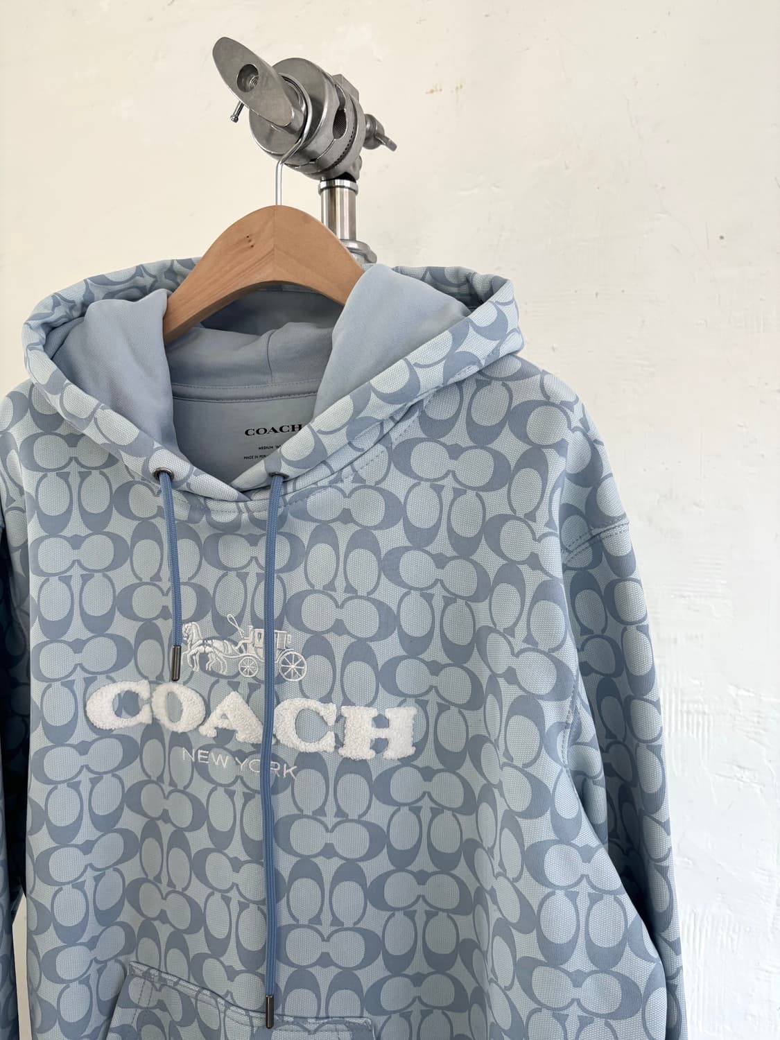 Coach 코치 시그니처 로고 블루 후드티  상품이미지7