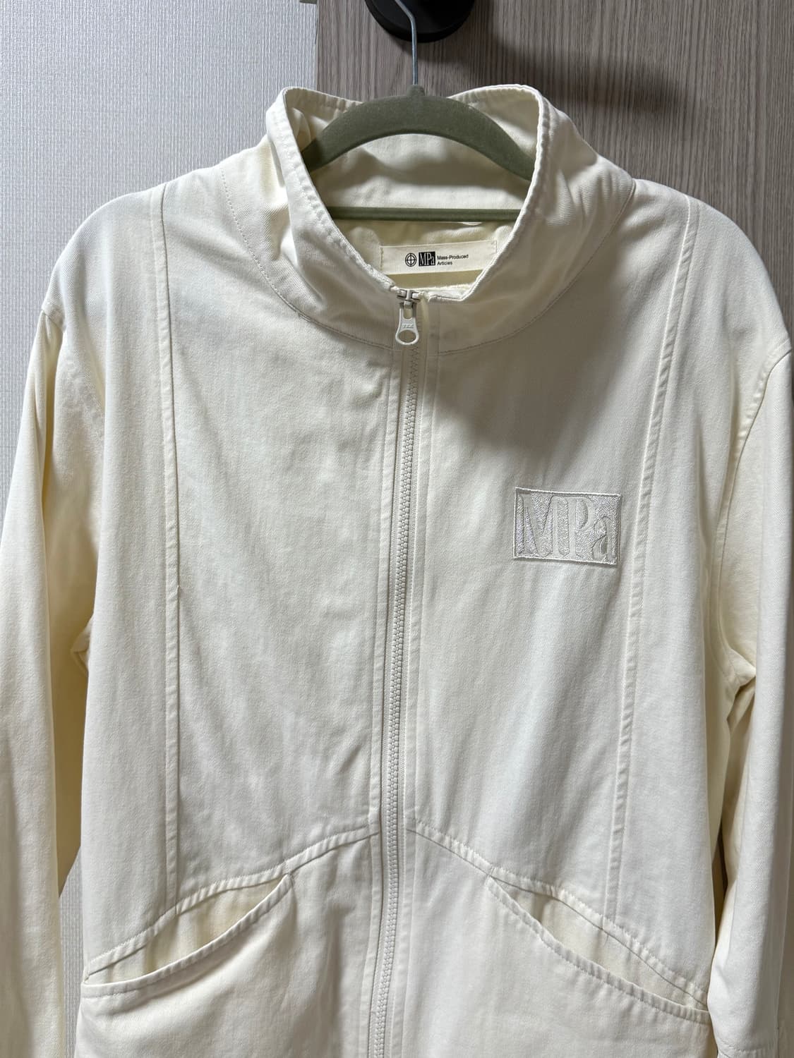 (S) plastic product MPa 포터블 자켓 아이보리 상품이미지5