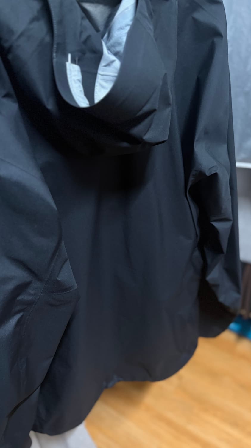 아크테릭스 베타 자켓 남성용 XL 사이즈 블랙 상품이미지4