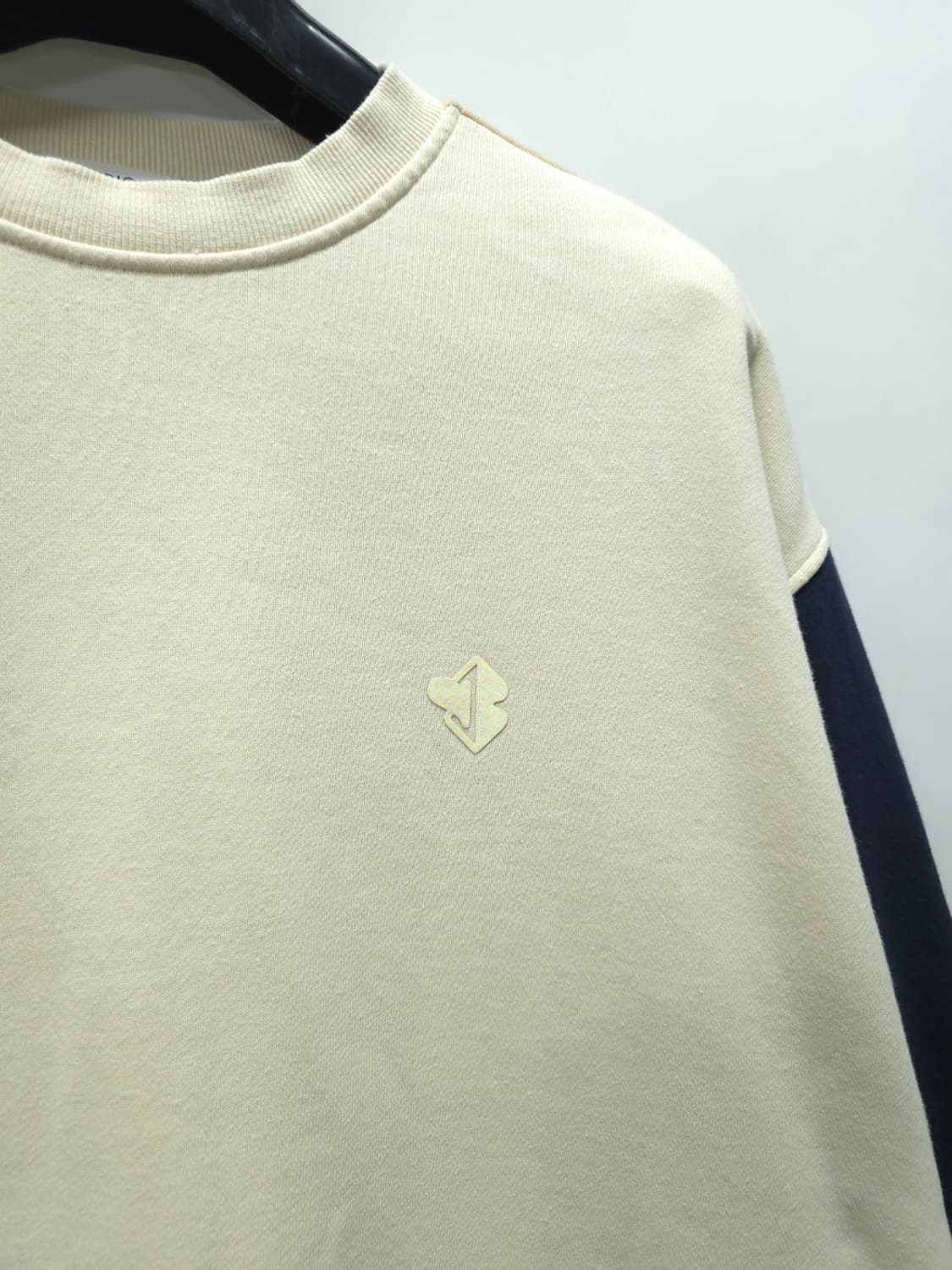 스튜디오 톰보이 배색 맨투맨 (여성 free) 상품이미지5