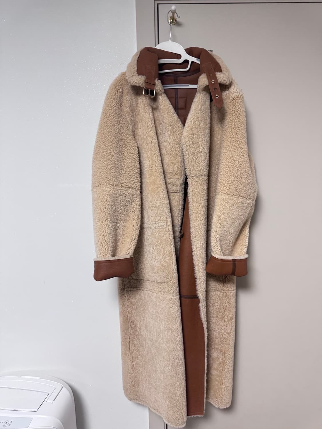 차정원착용 인스턴트펑크 리버시블 롱무스탕1Size (정가198만원) 상품이미지8