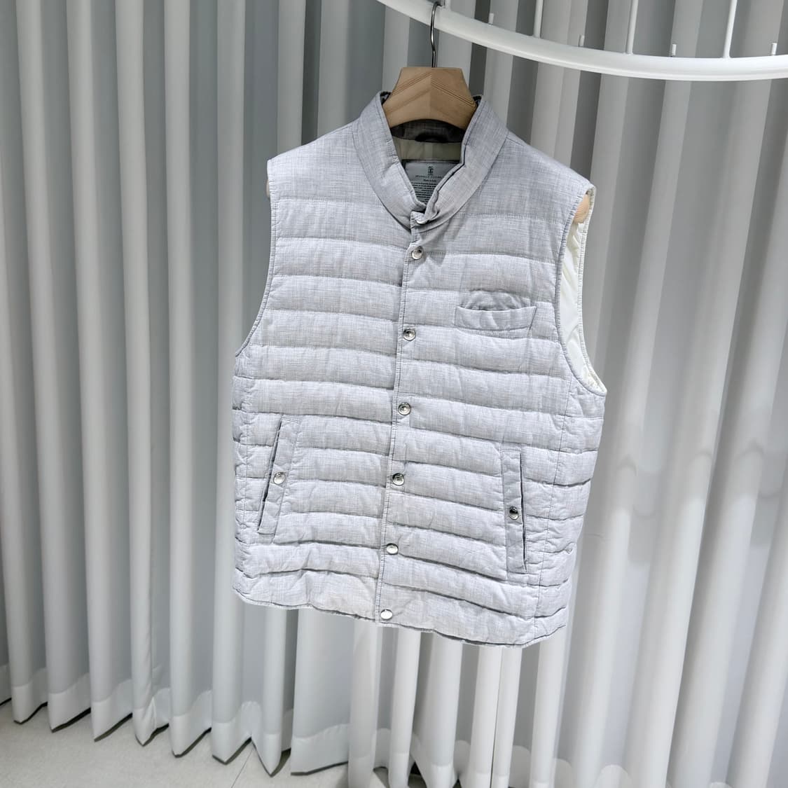 (A+/XL) / 브루넬로 쿠치넬리 린넨 울 그레이 다운 베스트 상품이미지2