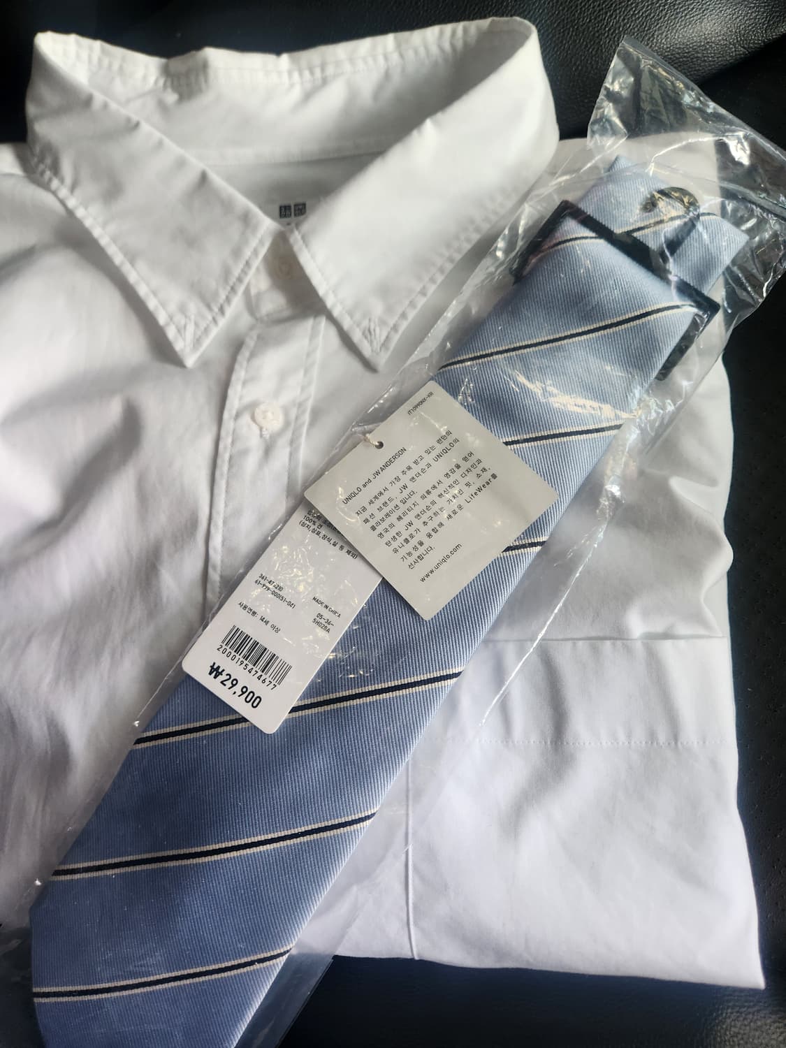 유니클로 jw앤더슨 넥타이 미개봉 새상품 판매합니다 :) 상품이미지3