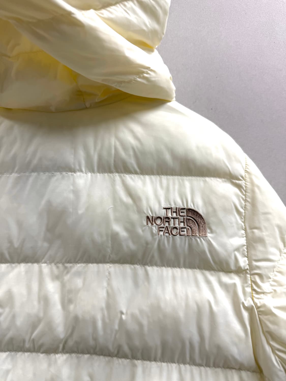 키즈  160 / 노스페이스 온볼 경량 패딩 아이보리 상품이미지8