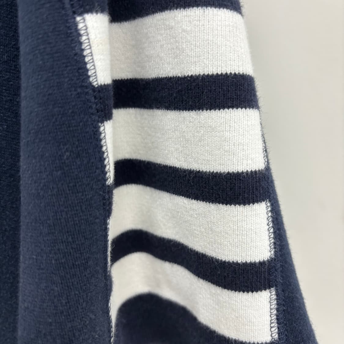 [4]톰브라운 사선완장 반팔티 상품이미지2