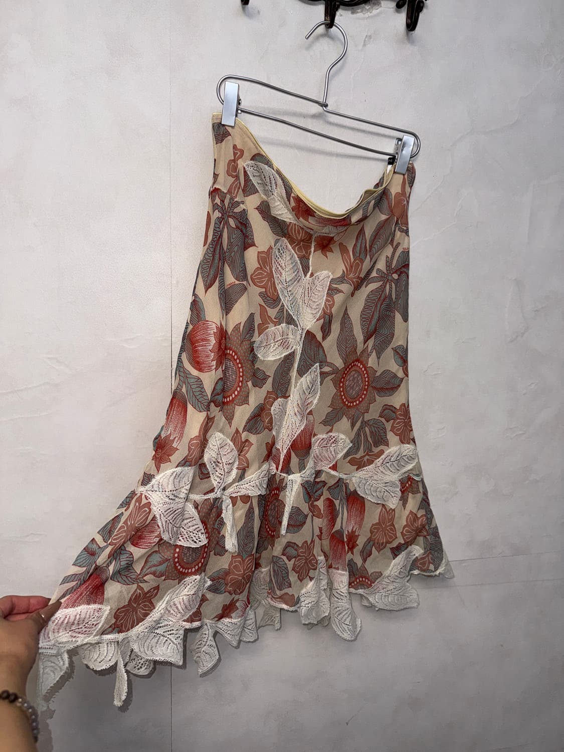 PAOLA FRANI coral floral lace silk skirt 상품이미지3