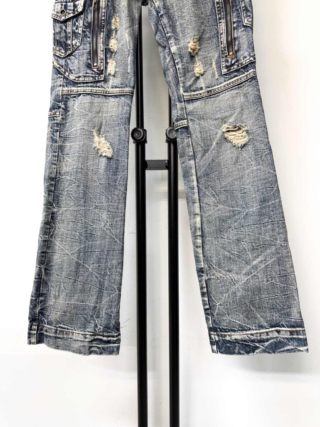 세만틱디자인 인시젼 디스트레스드 데님 카고 상품이미지3