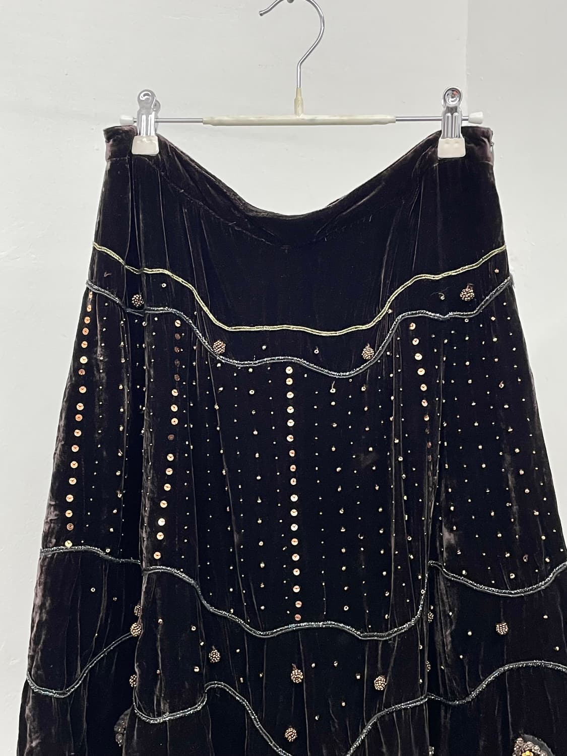 브라운 벨벳 비즈 디테일 스커트 상품이미지6