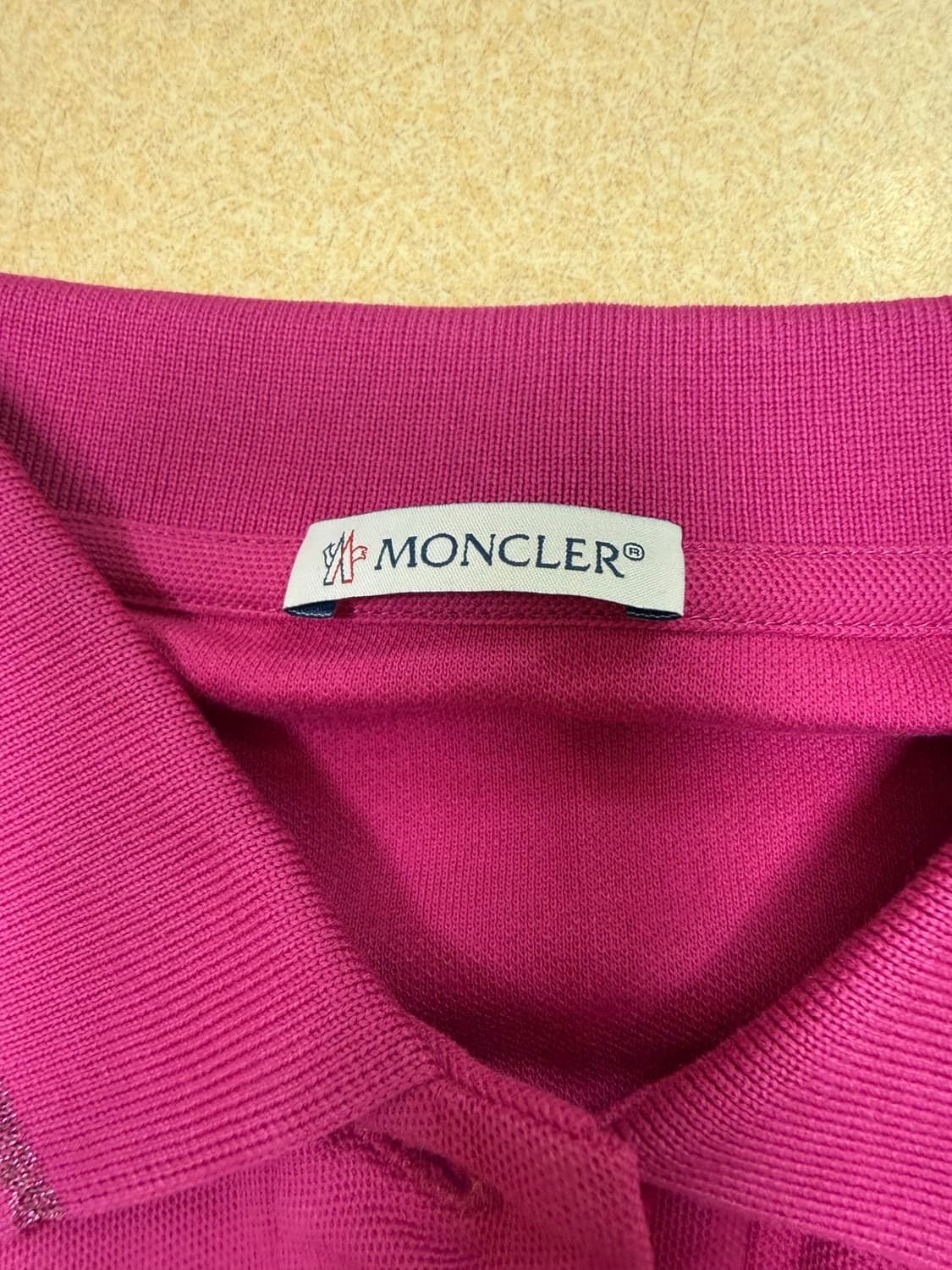 몽클레어 티셔츠 s 새상품 상품이미지2