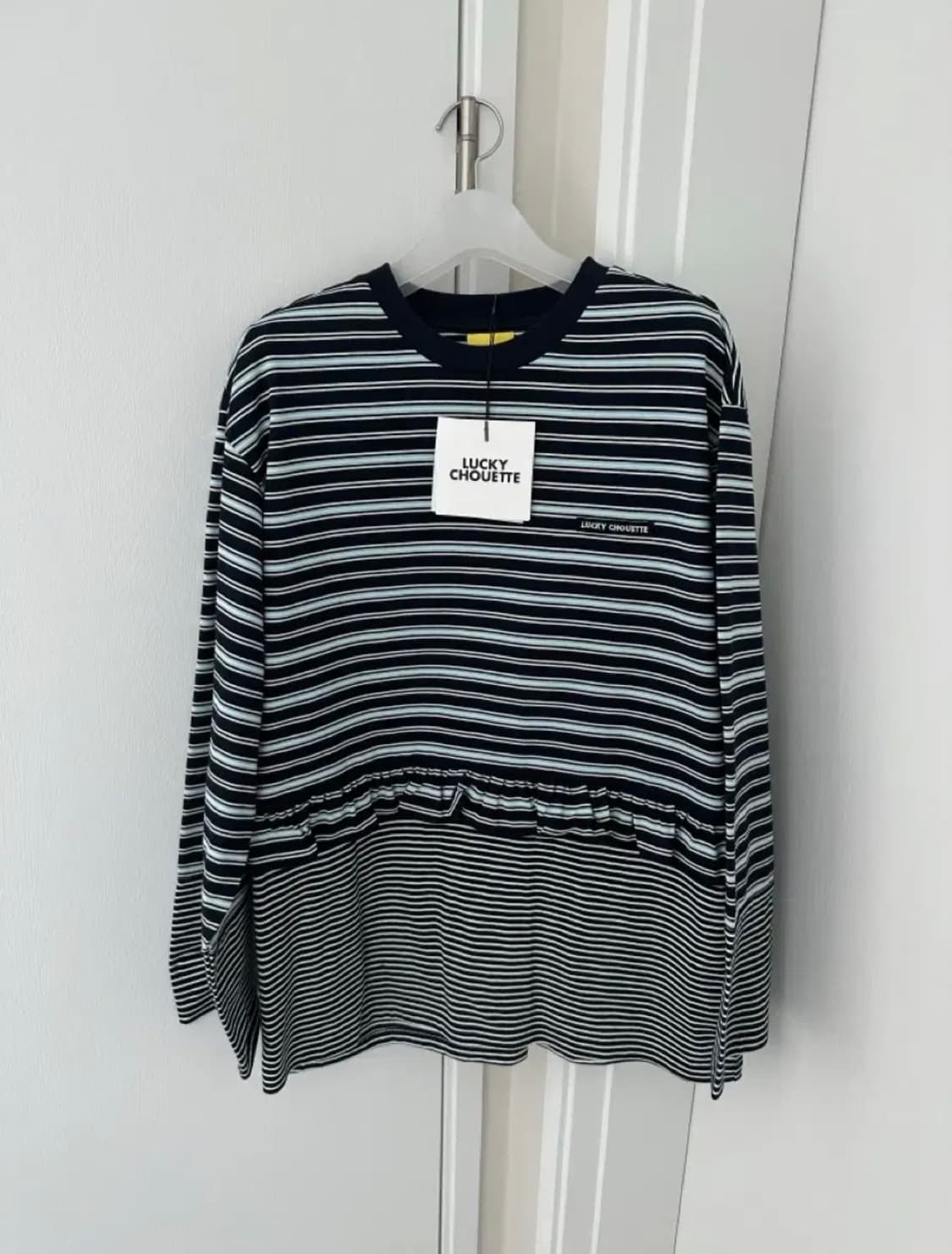 럭키슈에뜨 stripe mix loose-fit long sleeve T 상품이미지3