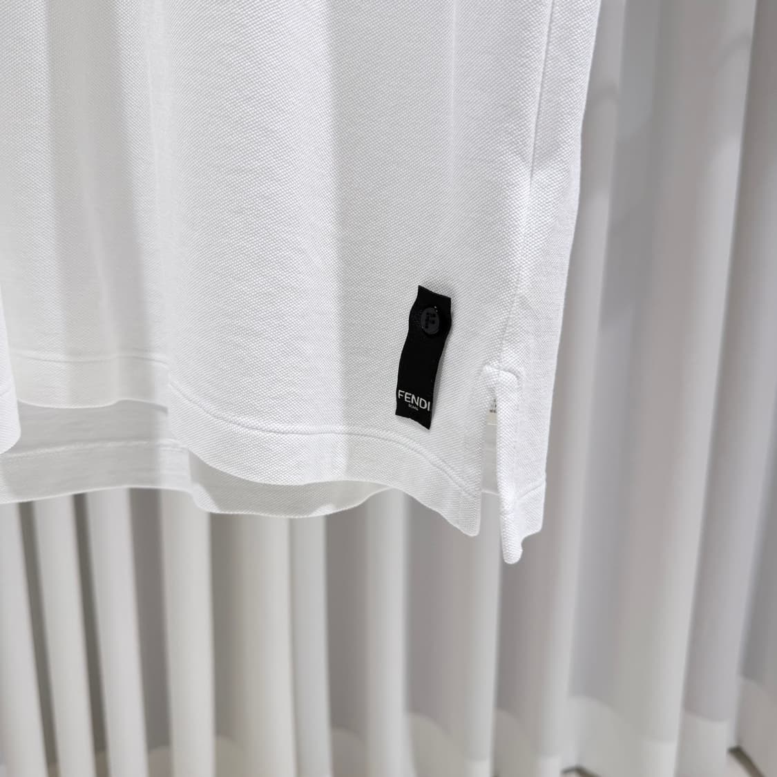 (A+/XL) / 펜디 엠보싱 폴로 디테일 반팔 셔츠 화이트 상품이미지4