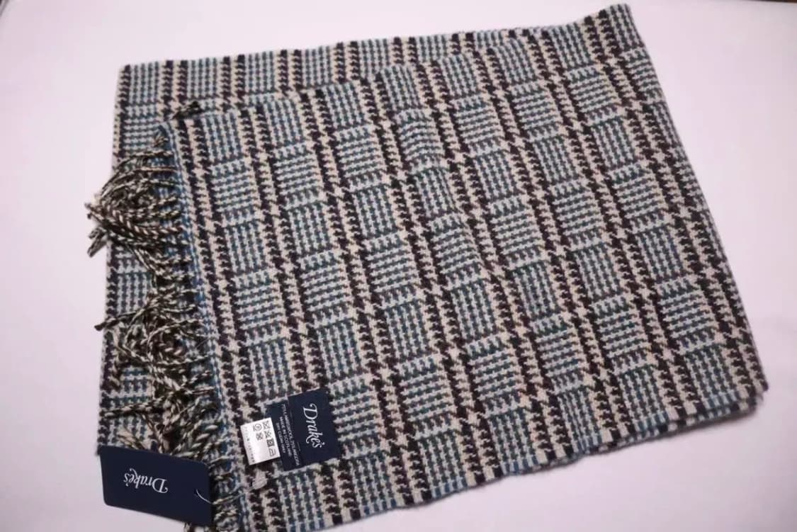 드레익스 20aw 앙고라 울 머플러 새상품 상품이미지1