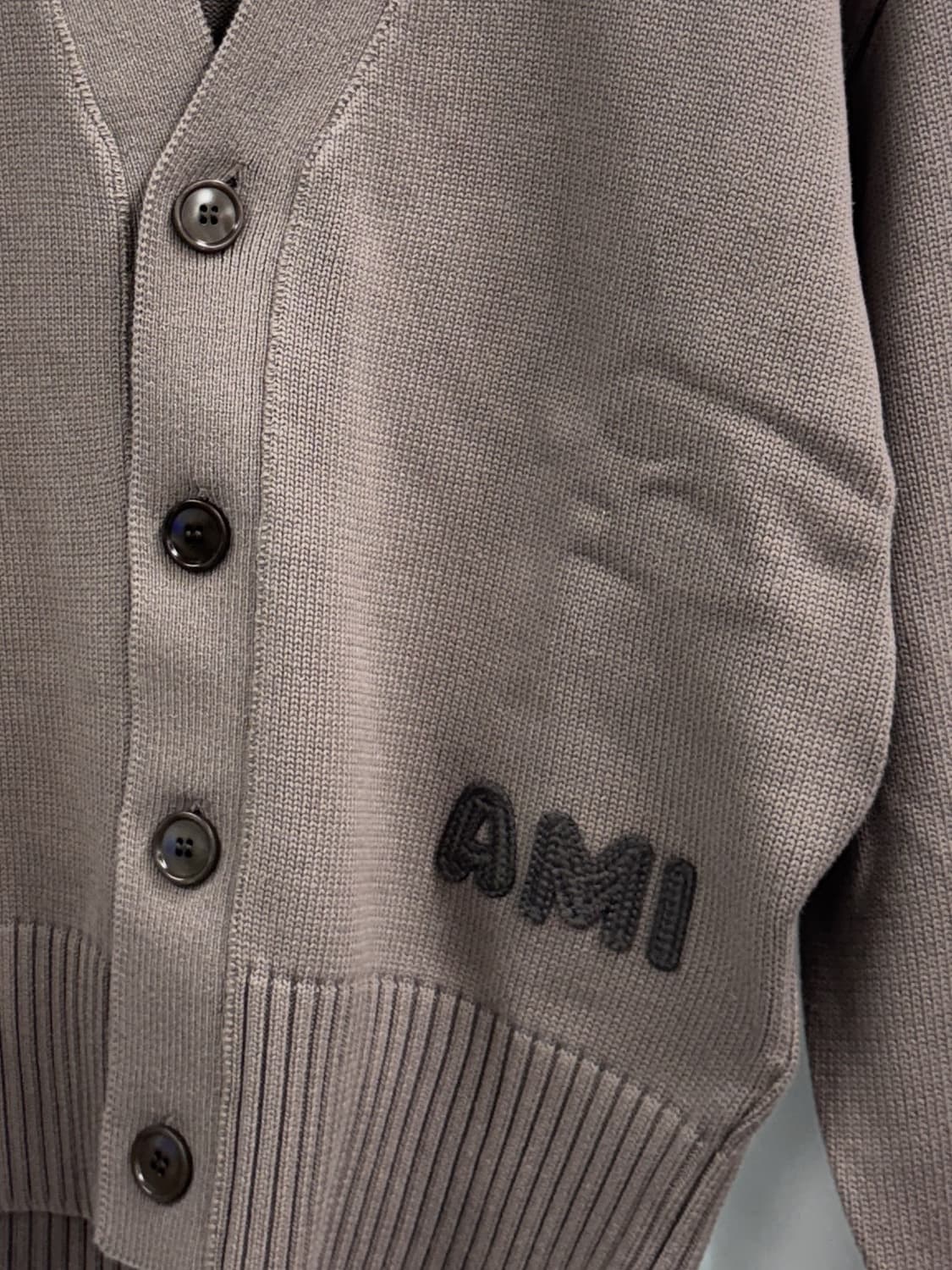 (새상품) 아미 레터링 가디건 상품이미지7