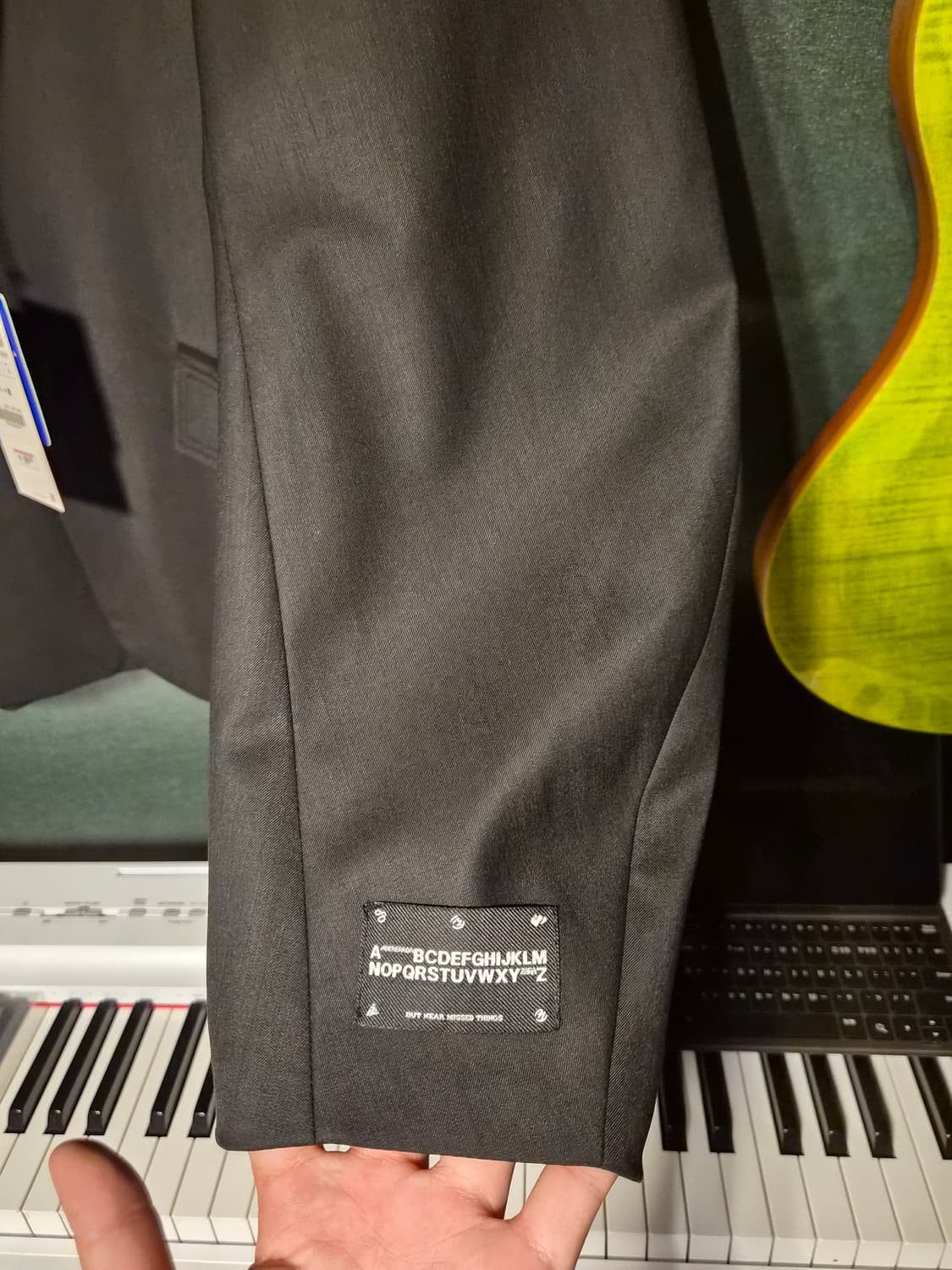 (L size)자라 x 아더에러 오버사이즈 블레이저 블랙 셋업  상품이미지4