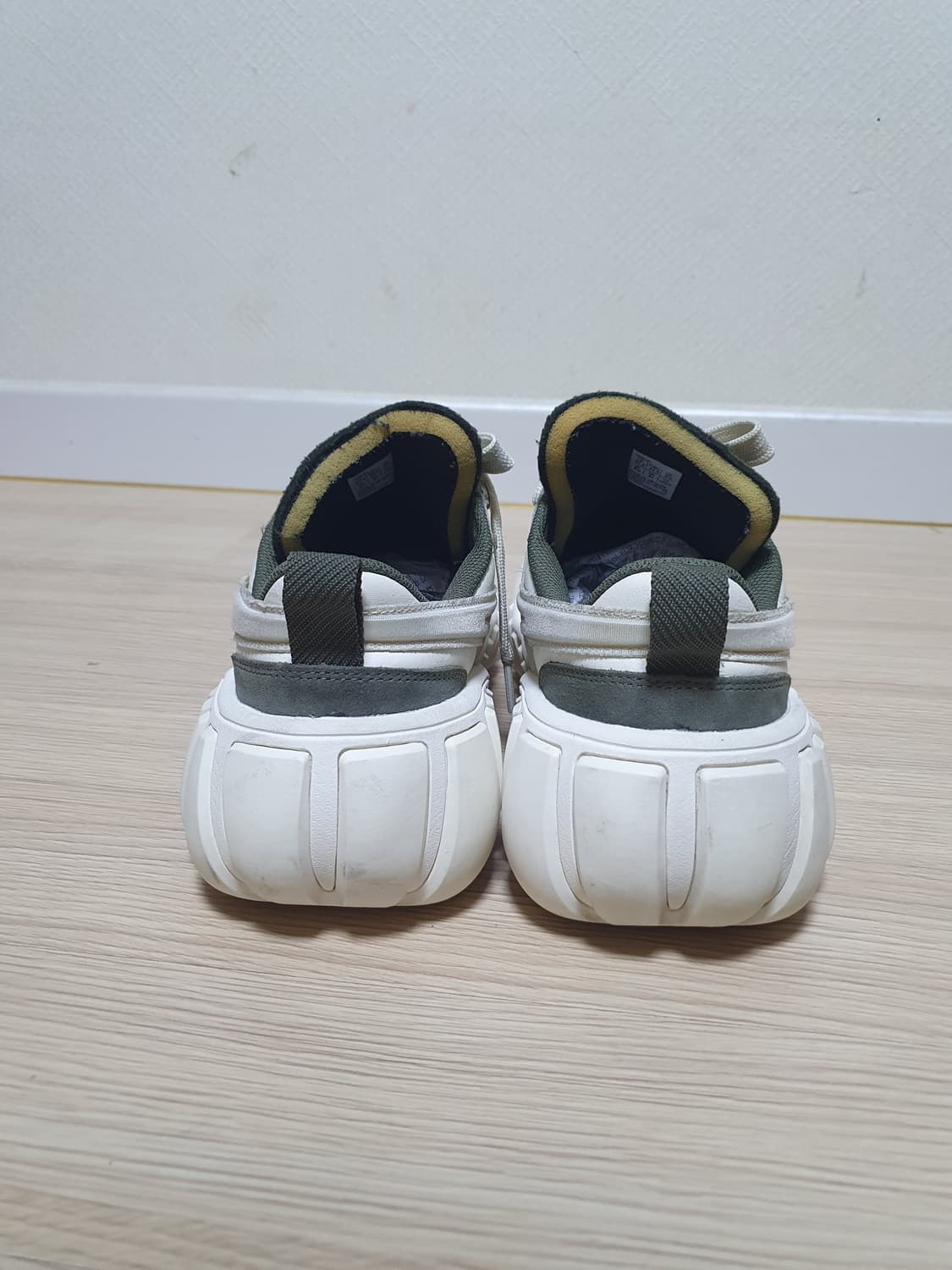 오니츠카타이거 덴티그레 스니커즈 275 상품이미지5