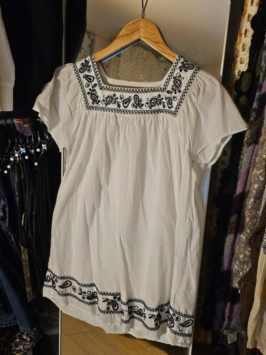 하구미 블랙 모리 멕시칸 자수 블라우스 상품이미지1