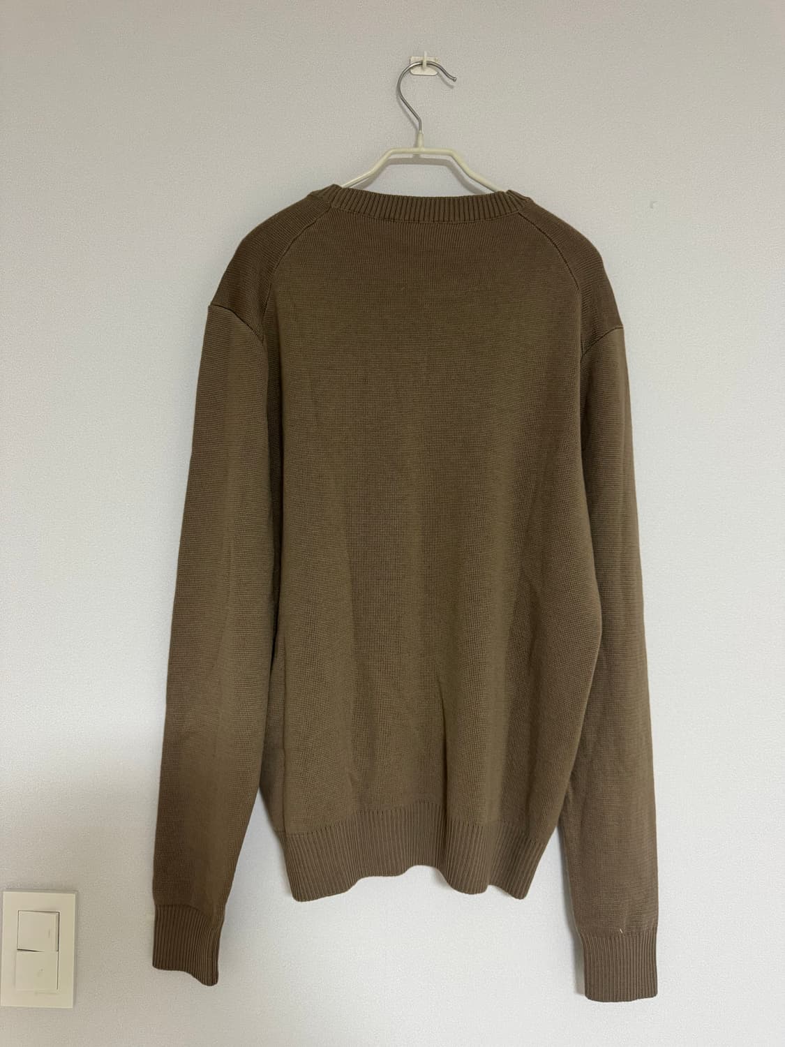 아미 스몰 하트 로고 크루넥 스웨터 상품이미지2