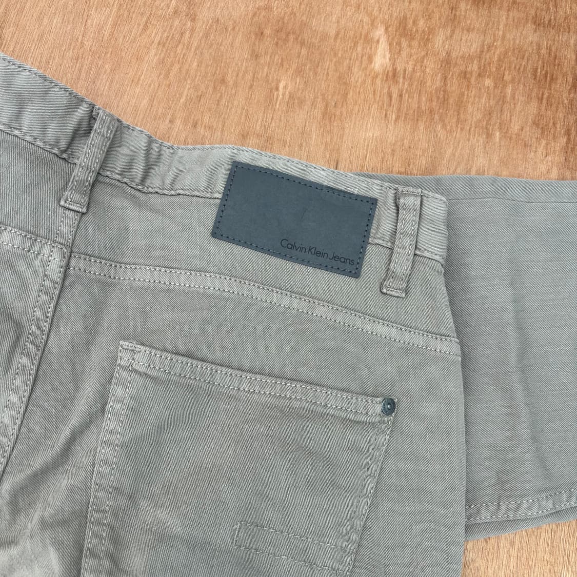  Calvin Klein Ash Grey Slim Fit Pants  상품이미지4