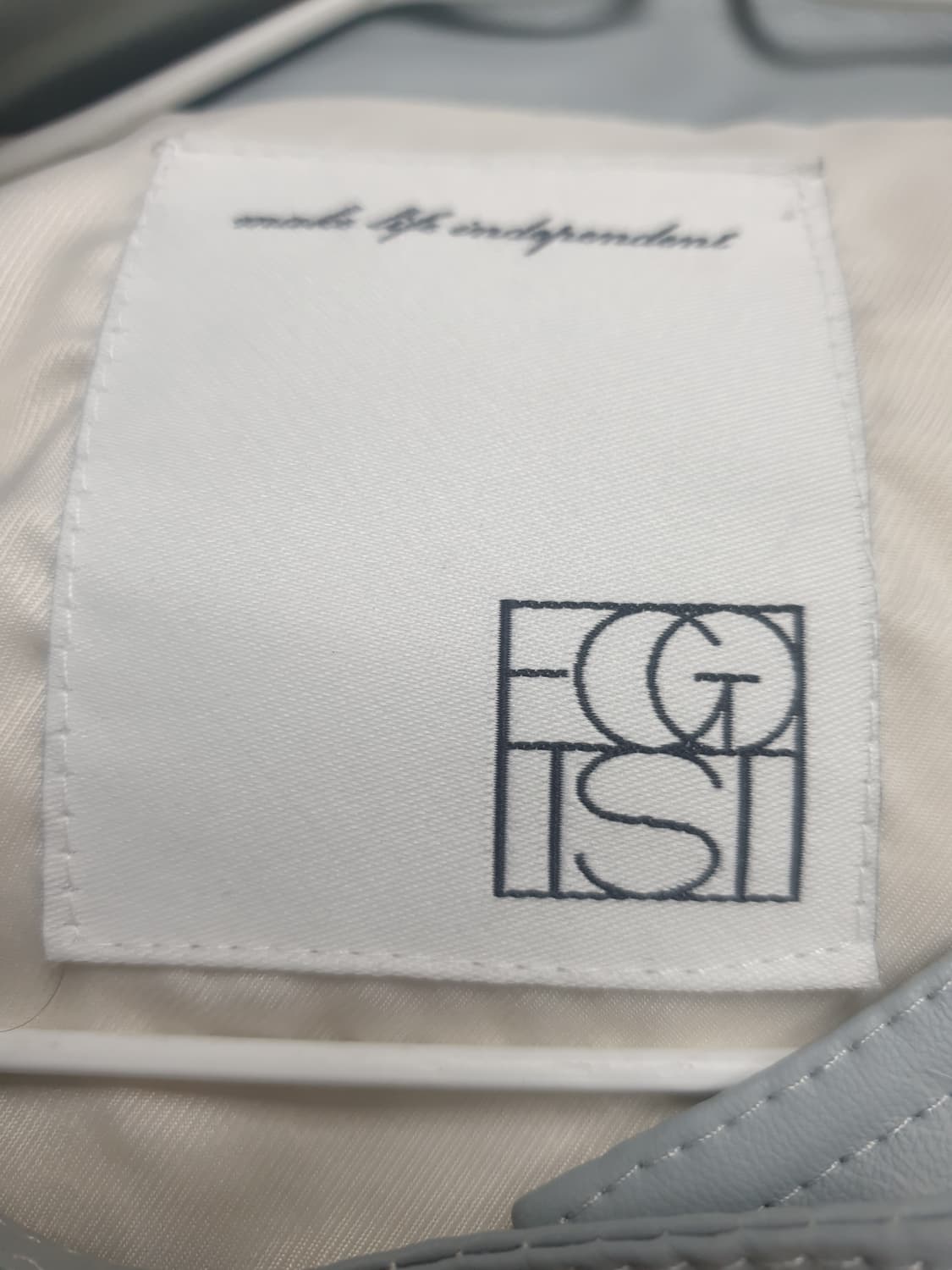 에고이스트  에코퍼 자켓 상품이미지4