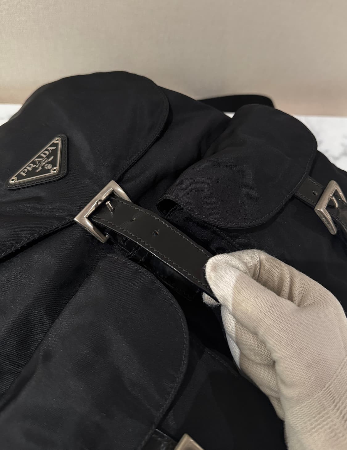 정품 프라다 백팩 미듐 사이즈  상품이미지8