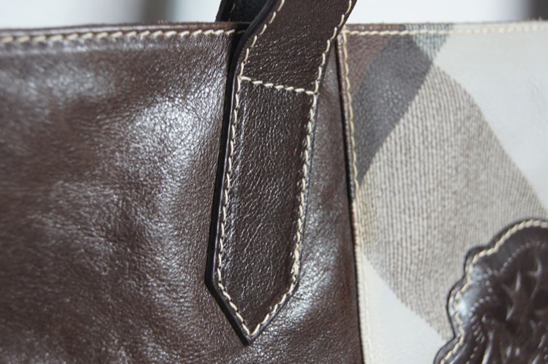 비비안웨스트우드 체크 숄더백 브라운 상품이미지3