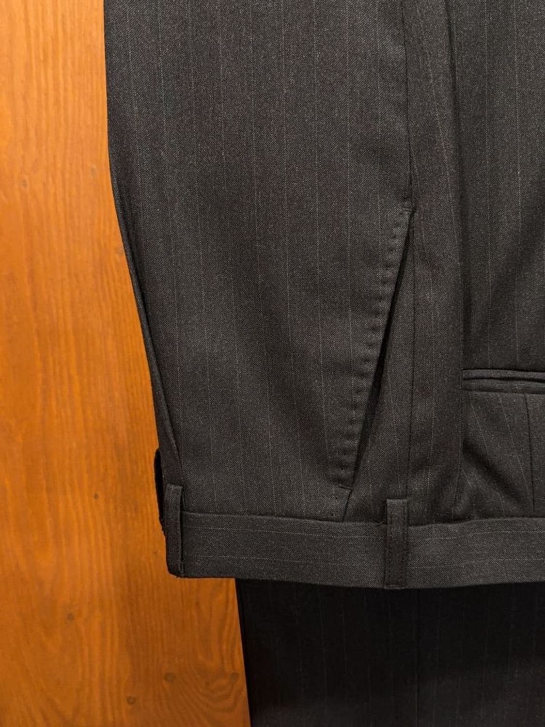 꼬르넬리아니 수트 상품이미지7