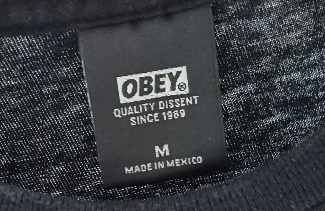 M (95) 오베이 블랙 반팔티 상품이미지3