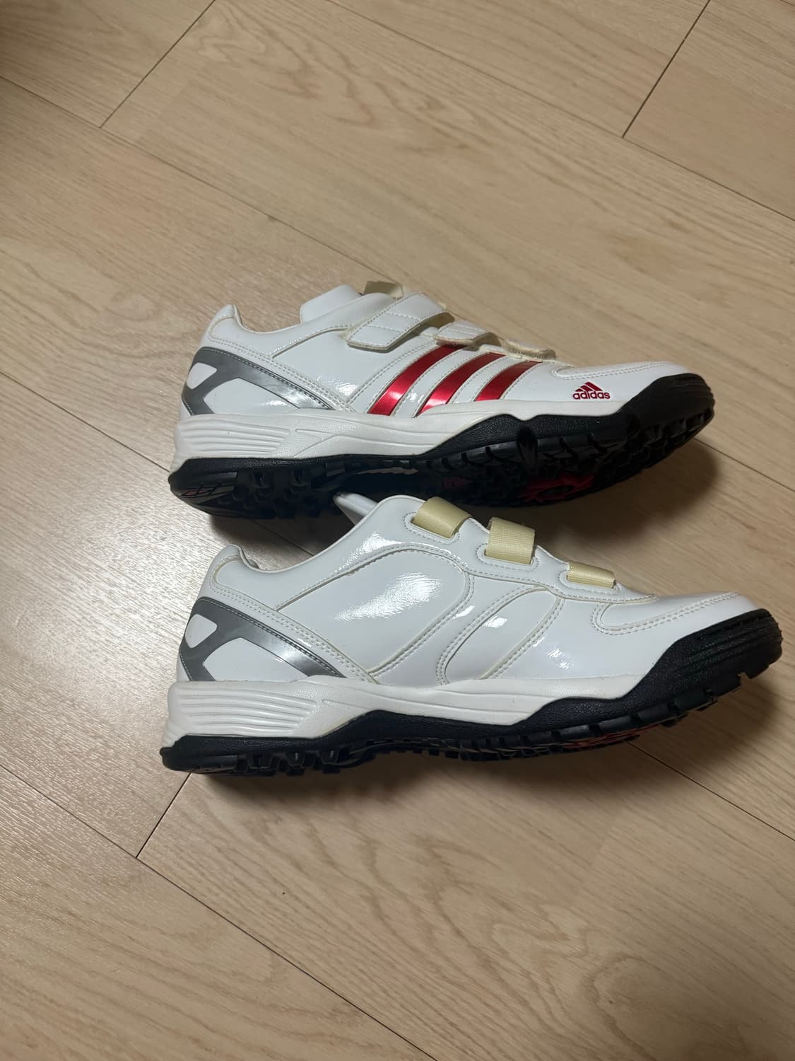 아디다스 야구화 상품이미지3