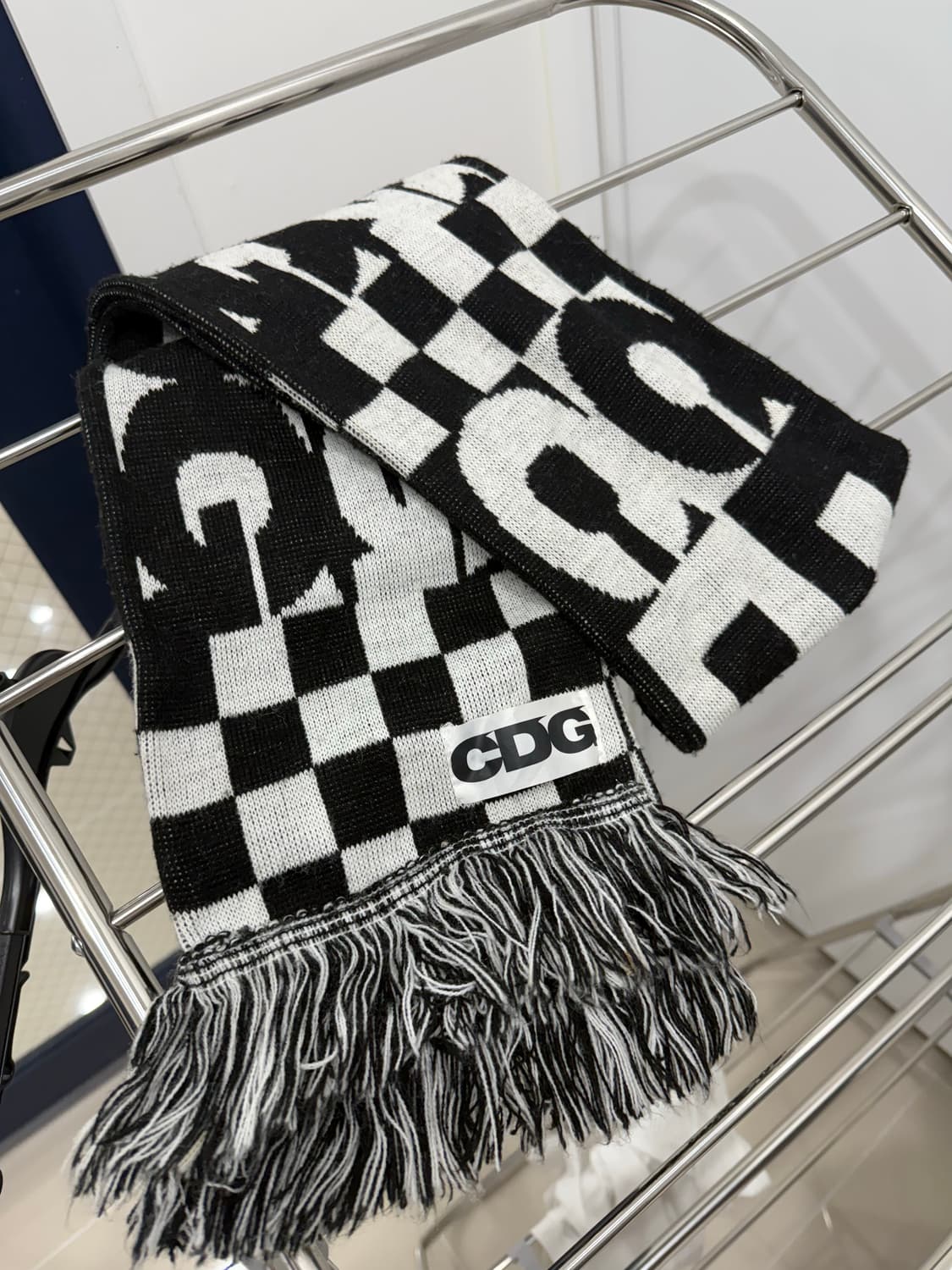 CDG머플러 상품이미지1