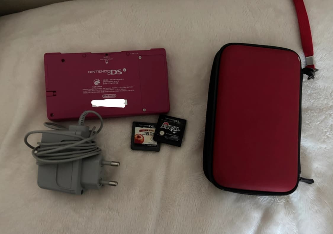 닌텐도dsi 핑크 + 케이스 + 충전기 S급!상태좋음 상품이미지1