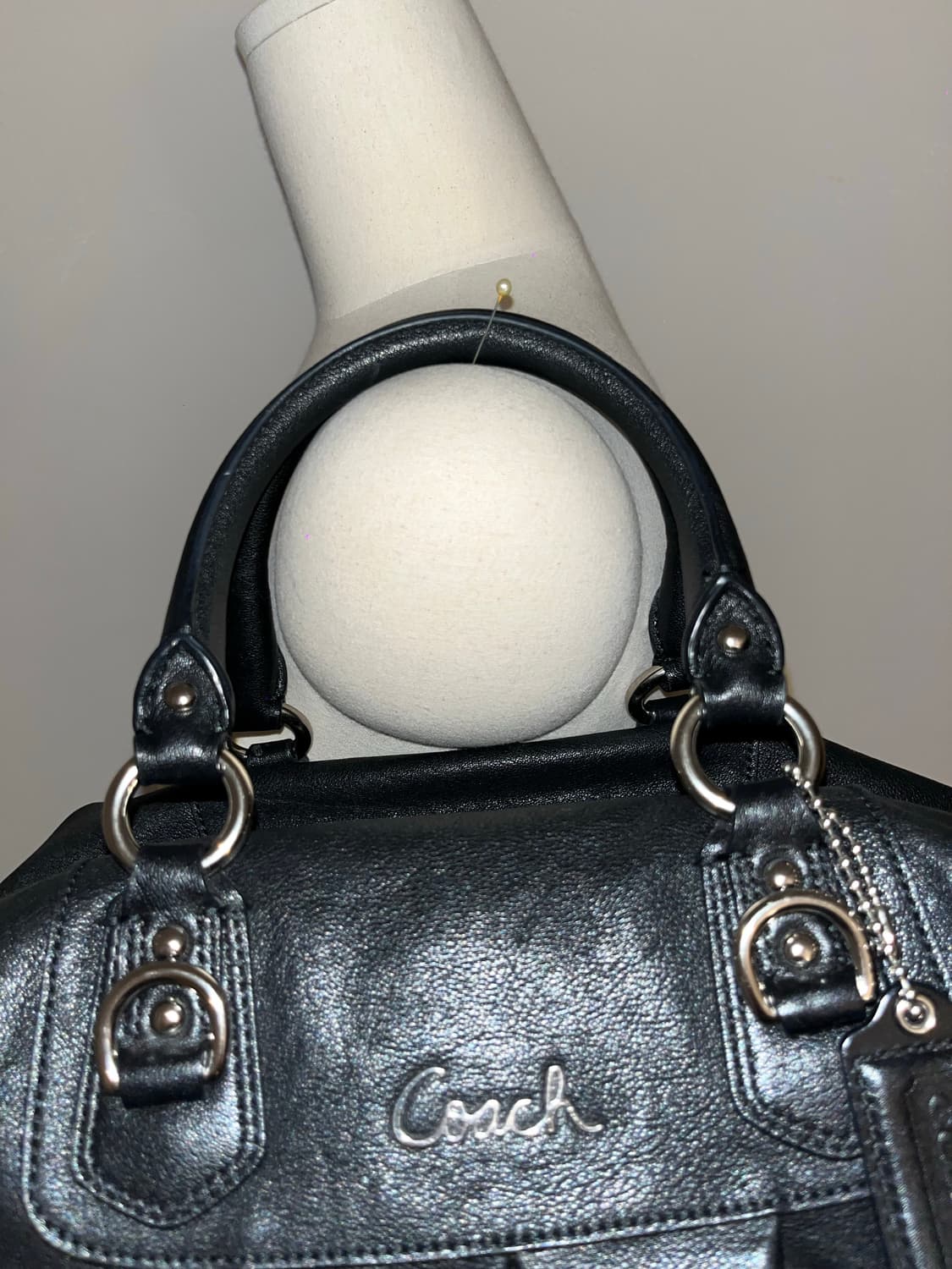 📦Coach allblack shoulder bag 상품이미지3