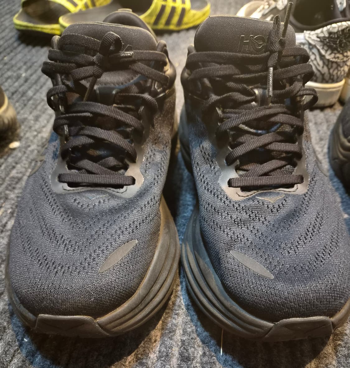 스투시 에어페니2 + 호카 본디8 와이드 일괄 상품이미지1