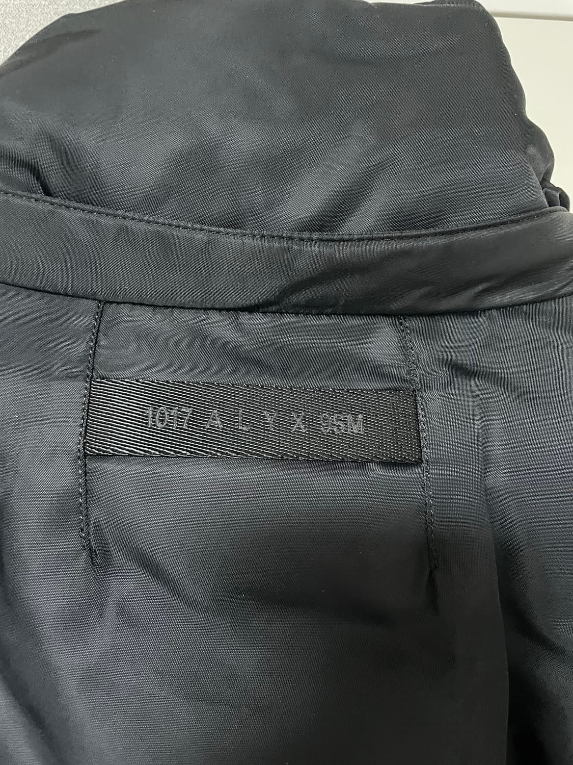 Alyx 후드 버클 패딩 자켓 상품이미지5