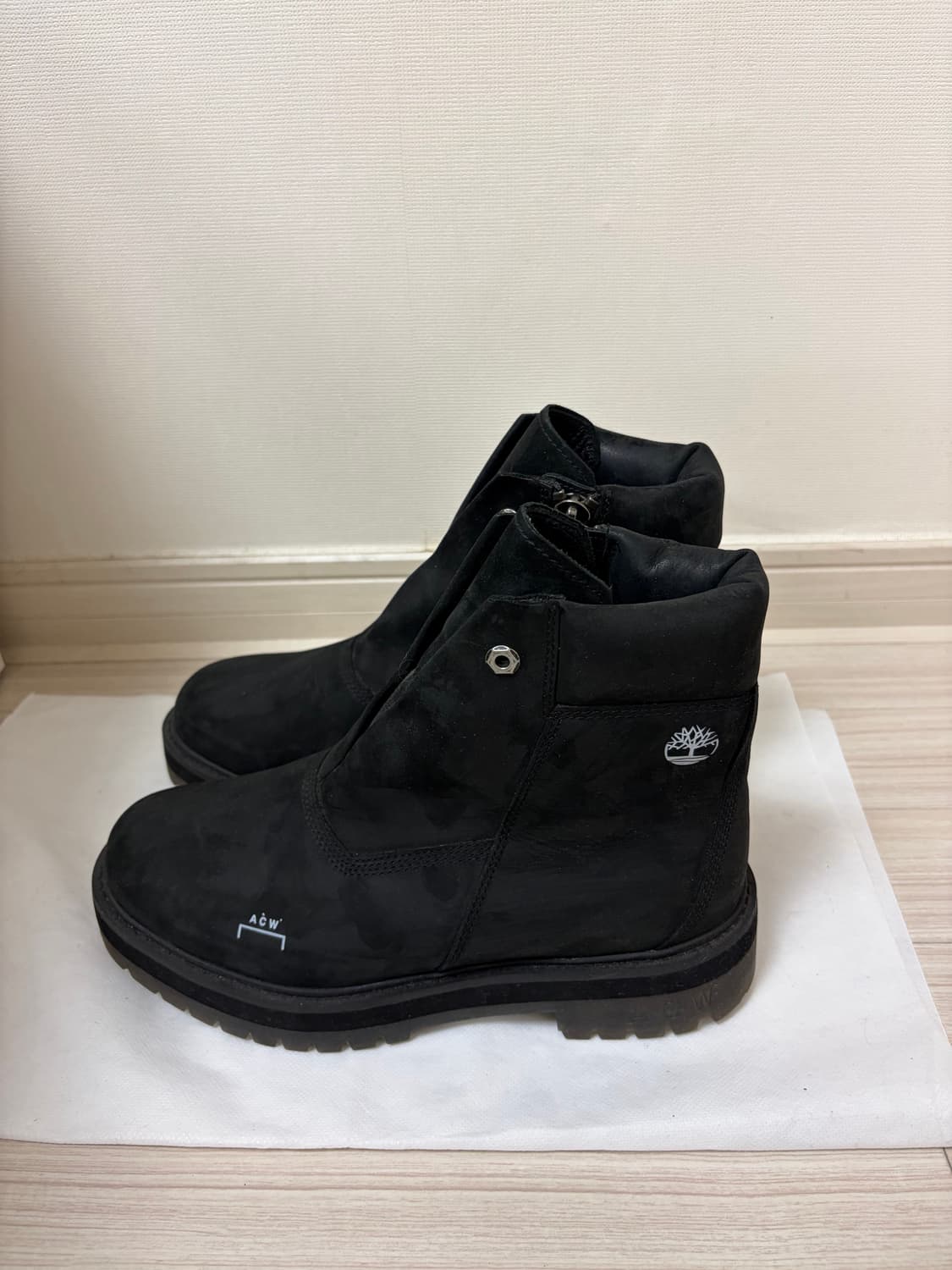 [265] 팀버랜드 x 어콜드월 6인치 사이드집 부츠 제트 블랙 상품이미지3